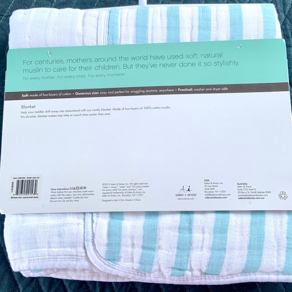 Aden+Anais Four-Layer Muslin Blanket 44x44 - Picture 4 of 8